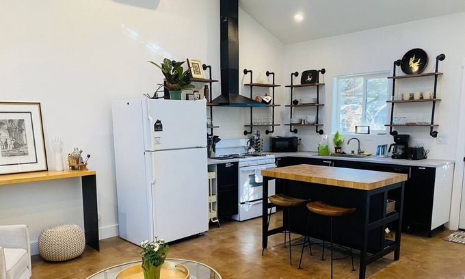 Petaluma House | Farm Stay in a stylish cottage home with access to a hot tub.