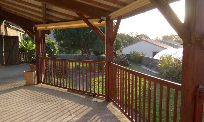 Beaupreau-en-Mauges House | Farmhouse in the countryside "at sunset"