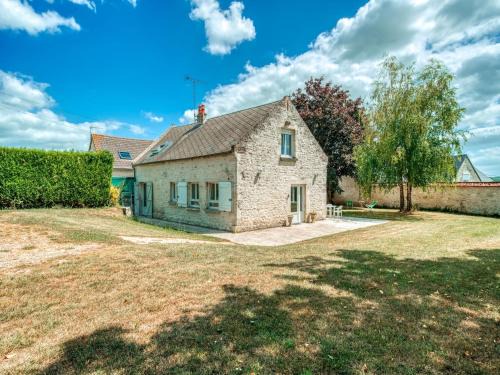 Boncourt House | Farmhouse in Boncourt with Private Garden