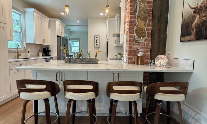 Loveland House | Farmhouse in Downtown Loveland with Hot Tub