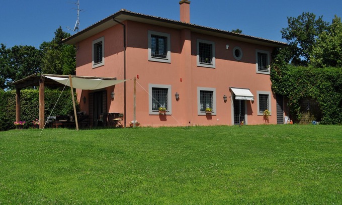 Nepi Bed & Breakfast | Farmhouse near the National Golf