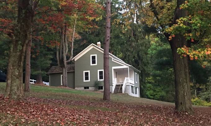 Stone Creek Other | Farmhouse on 300 acres with 2 lakes near the heart of Amish Country