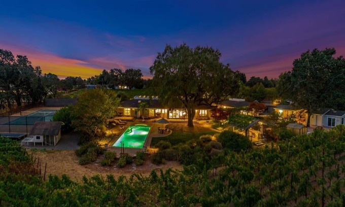 Santa Rosa House | Farmhouse Vineyard Estate with Pool & Tennis Court in Heart of Wine Country