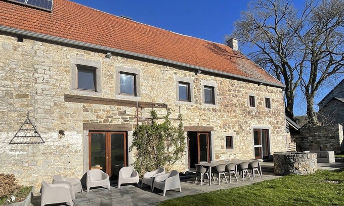 Dolembreux House | Farmhouse with jacuzzi, fireplace, garden + BBQ, ideal for biking & hiking