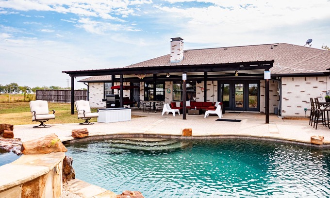 Princeton Other | Farmstay in Great8 Farms, "Home away from home". Relax and unwind!
