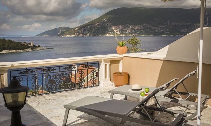 Matsoukata House | Faros Residence - Adults Only