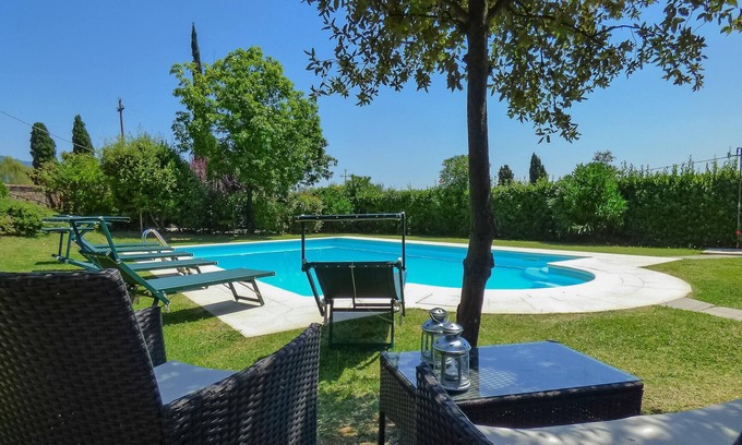 San Michele di Moriano Apartment | Farro, apartment in a small wine farm with swimming pool