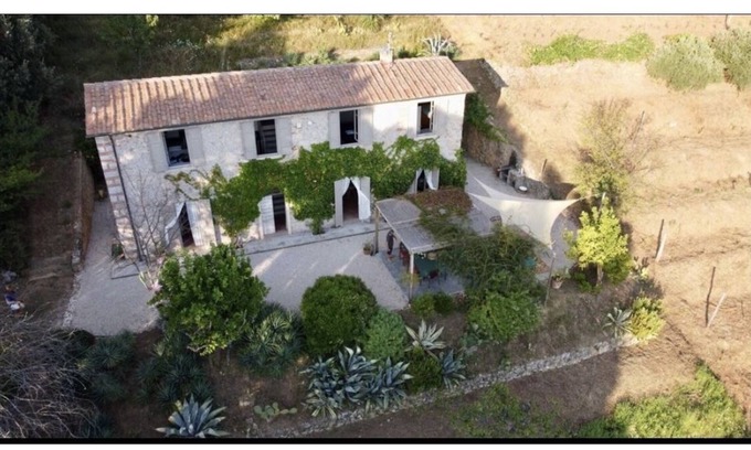 Pietrasanta House | FASCINATING COUNTRY HOUSE IN THE COUNTRYSIDE SEA VIEW