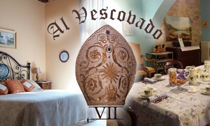 Gubbio House | Fascinating in Gubbio "Bishop 7"
