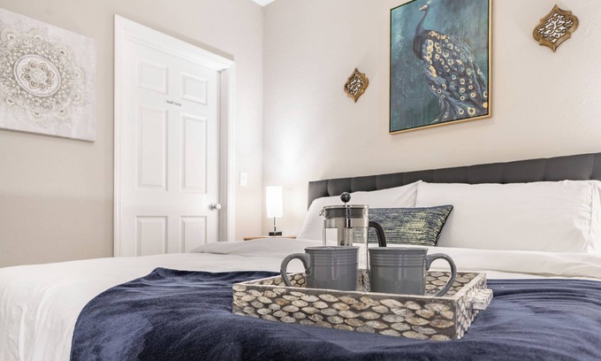 Huntsville Apartment | Fast WiFi, Gym, King Bed, Free Parking