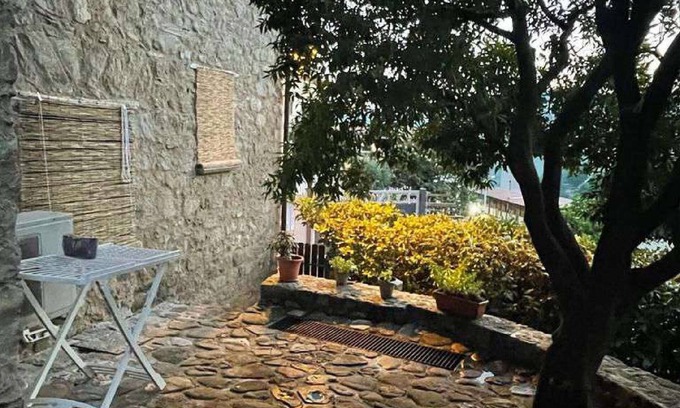 Futani House | Fatigati Holiday Homes