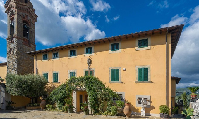 Terranuova Bracciolini Villa | Fattoria di Piantravigne Villa Storica del 600