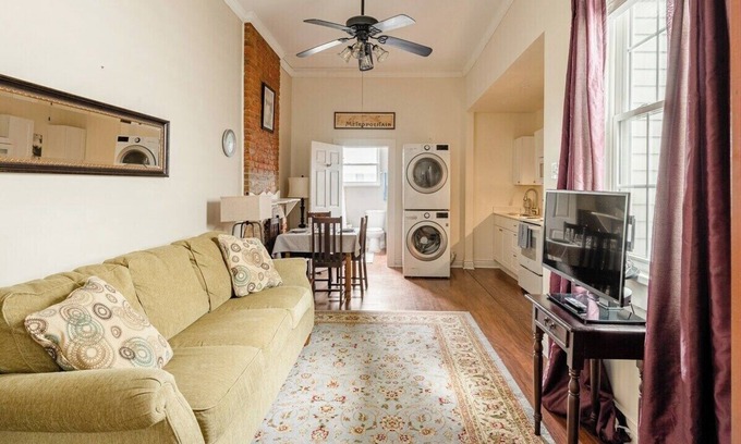 Faubourg Marigny House | Faubourg Marigny historic home near French Quarter & Frenchman Street. Walkable!