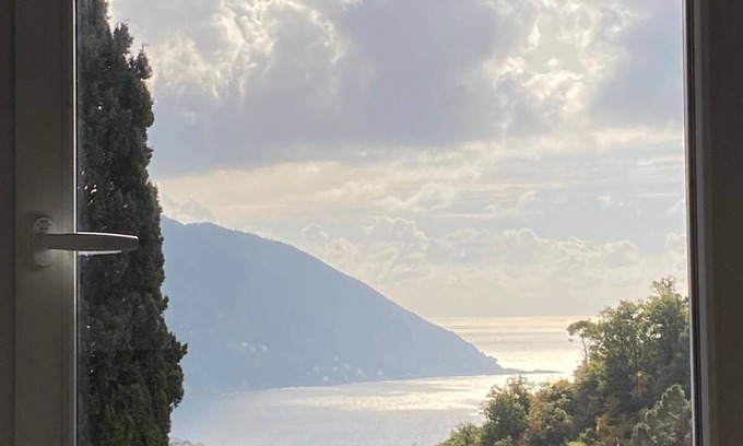 Recco Villa | Faveto House, a villa on Paradise Gulf