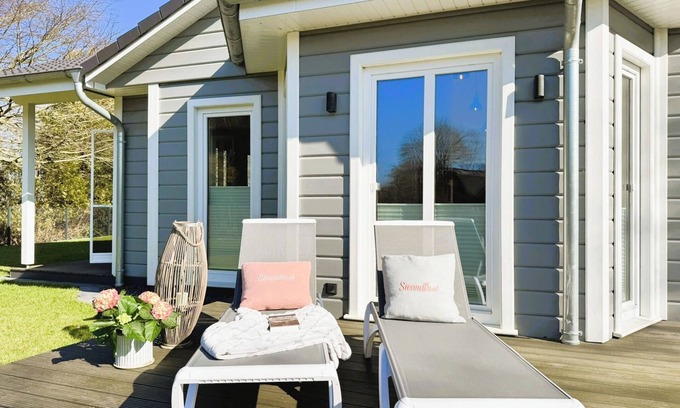 Grundhof House | Favorite place near the Baltic Sea - family-friendly wooden house with sunny garden