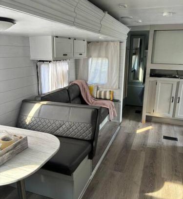 Florida Panhandle Apartment | Feel the Vibe