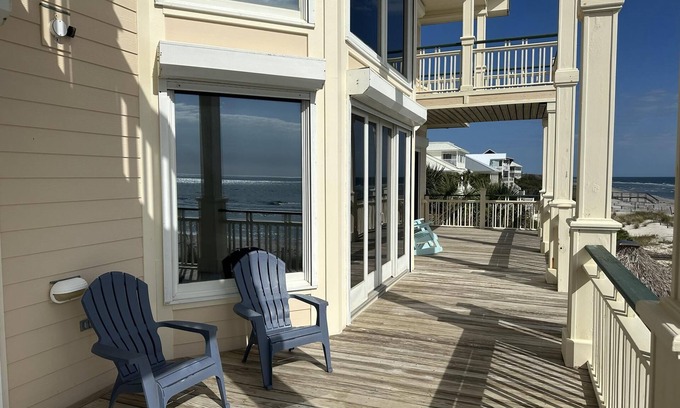Treasure Beach Village House | FEELIN' BETTER Large Home w/Elevator, Private Office & Balcony views of SGI