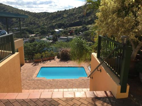 Windhoek House | Felsenblick Self-Catering