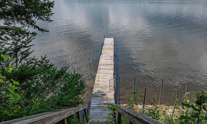 Lac du Flambeau Cabin | Fence Lake Retreat w/dock