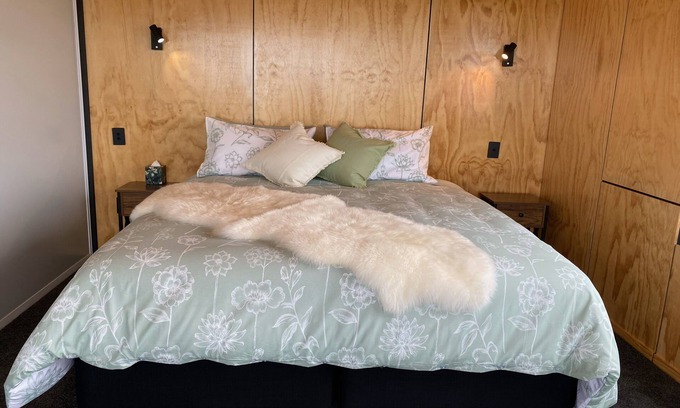 Karamea House | Fenian Retreat.nNestled on the edge of Kahurangi National Park, Karamea.