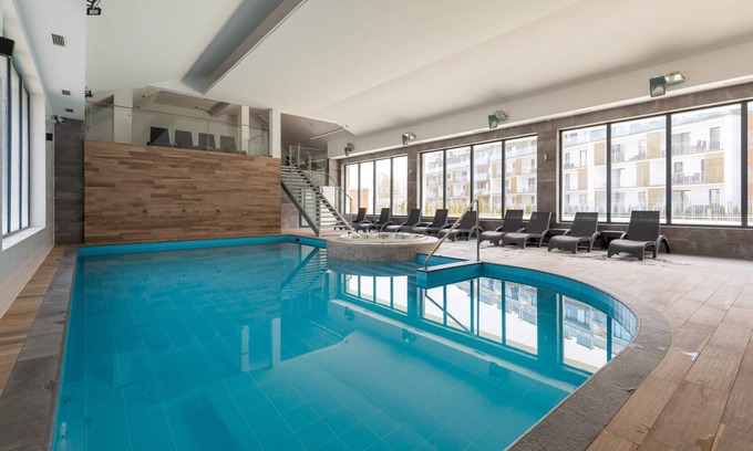 Kolobrzeg Apartment | Feniks 102 Estate | Elegant Apartment | Swimming Pool