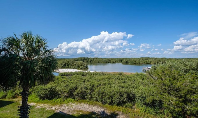 Cedar Key Condo | Fenimore Mill 8A Roseate View - Angler Delight!