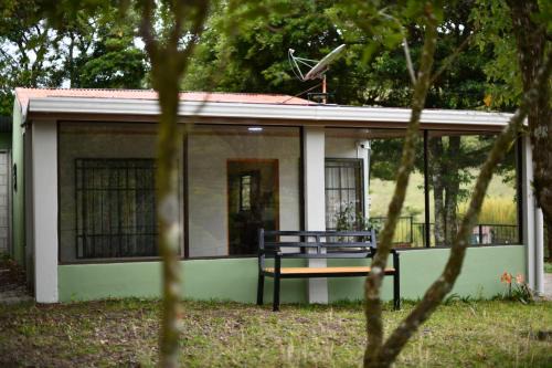 Sierra House | Fergust Family Studio Monteverde