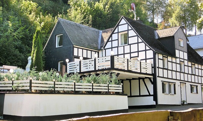 Oberkirchen Apartment | Ferienhaus in Sauerland nahe Winterberg Skifahren