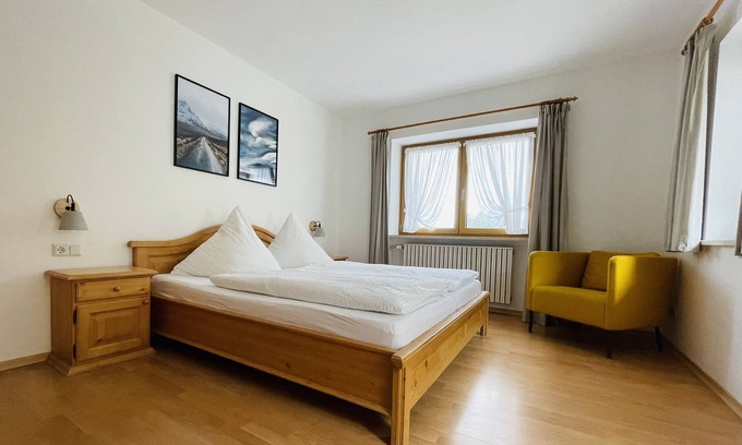 Ramsau Apartment | Ferienwohnung Watzmann, 2-4 Personen, 55 qm, Balkon, 2 Schlafzimmer