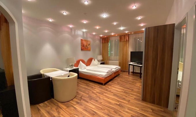 Voecklabruck Apartment | Ferienappartement Auerhahn