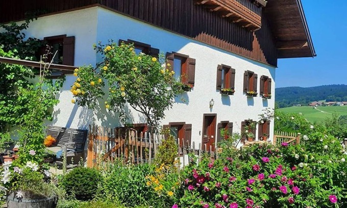 Oberwang Apartment | Ferienappartement Häuslmüllner - Holiday apartment Häuslmüllner