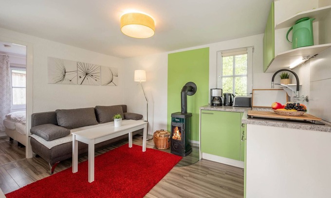 Luetow Apartment | Ferienbungalow für max 4 Personen, Haustielfreundlich, Wlan, Kamin