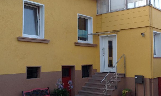 Kirrberg Apartment | Feriendomizil strasser