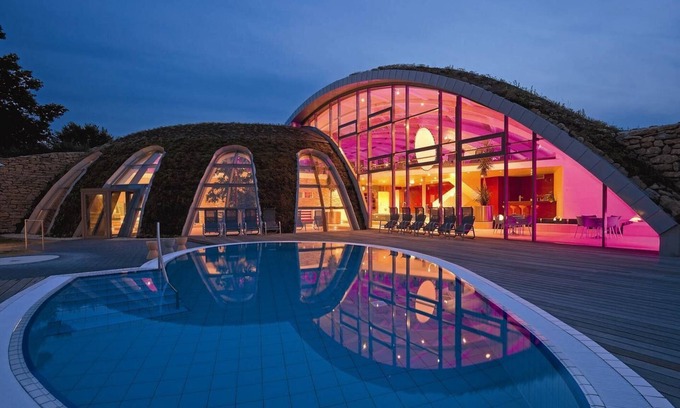 Sonnendorf Hotel | Feriendorf Slawitsch
