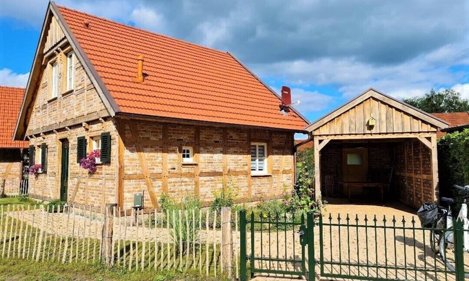 Warendorf House | Ferienhäuschen am See im Münsterland