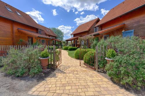 Sankt Andra am Zicksee House | Ferienhäuser Aura