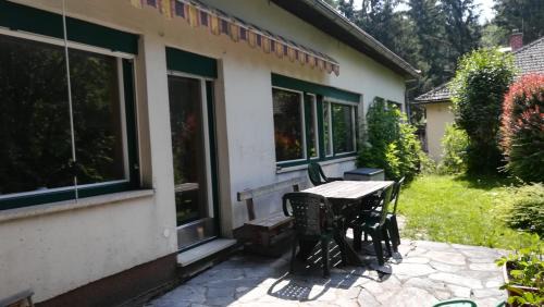 Ampflwang im Hausruckwald House | Ferienhaus am Waldrand