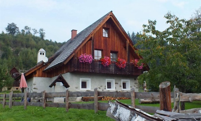 Neumarkt in Steiermark Other | Ferienhaus "alte Schmiede" - Ferienhaus/3 Schlafräume/Dusche, WC