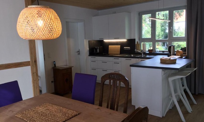 Ochsenfurt Apartment | Ferienhaus "Am Saarbach"