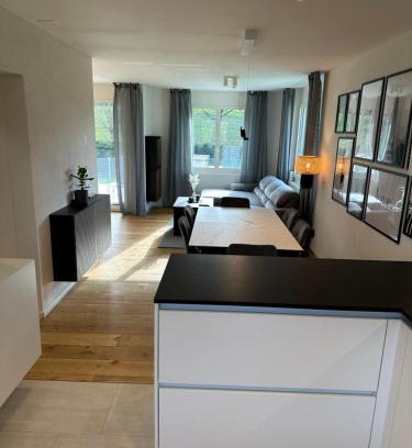 Tann House | Ferienhaus an der Schwarz ZH
