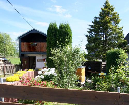 Marienberg Apartment | Ferienhaus beim Imker