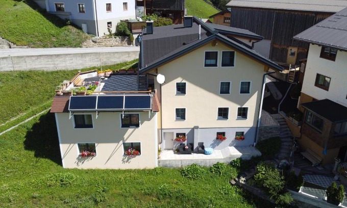 Kappl Apartment | Ferienhaus Bergblick Kappl, nur 17 Minuten vom Skigebiet Ischgl entfernt