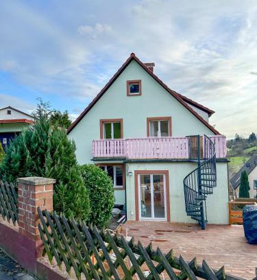 Dilsberg House | Ferienhaus Burgi