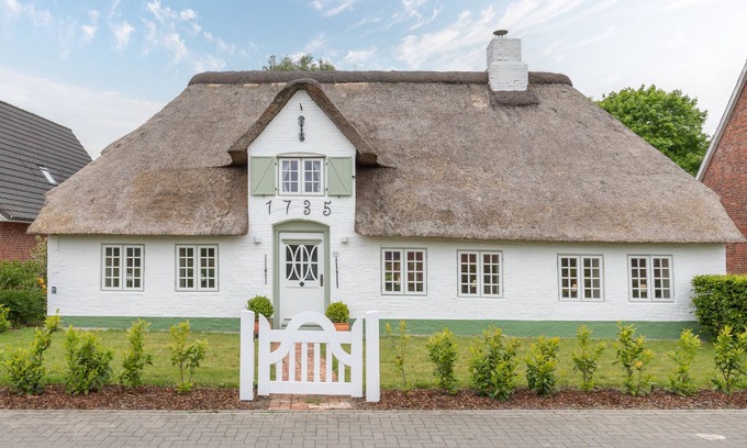 Braderup House | Ferienhaus De ole Hüs 1735 in Braderup für bis zu 5 Personen
