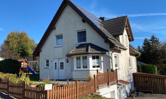 Lindlar House | Ferienhaus im Grünen
