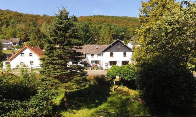 Simmerath House | Ferienhaus im Wiesengrund