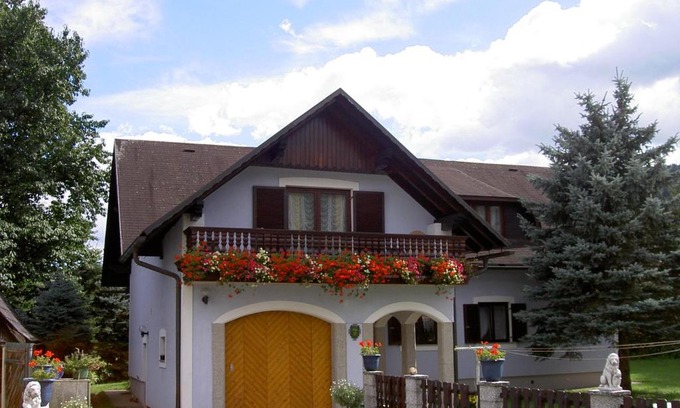 Deutschlandsberg Apartment | Ferienhaus Kleindienst