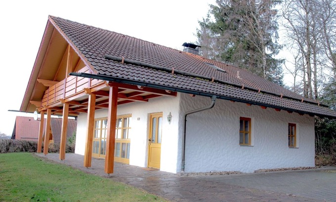 Renholding Apartment | Ferienhaus mit Balkon und Terrasse