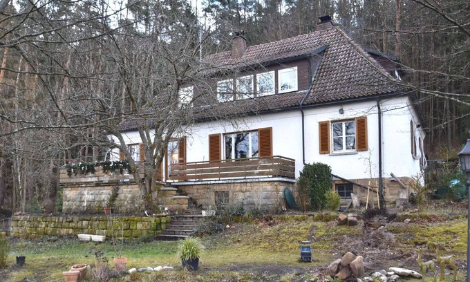 Weissenbrunn Apartment | Ferienhaus mit Garten in Weißenbrunn
