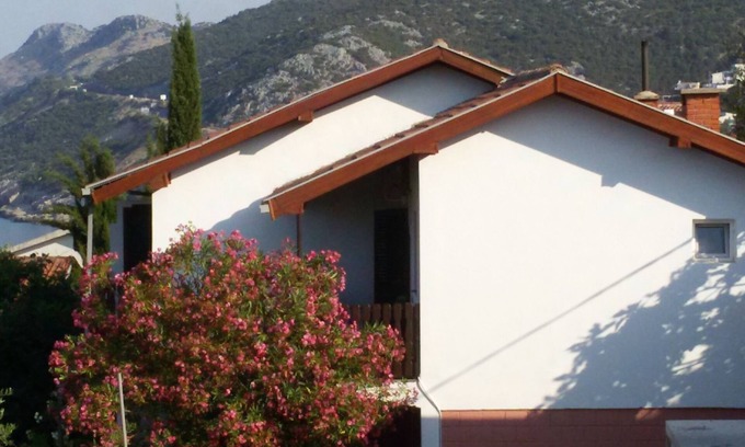Dobra Voda House | Ferienhaus mit Meeresblick